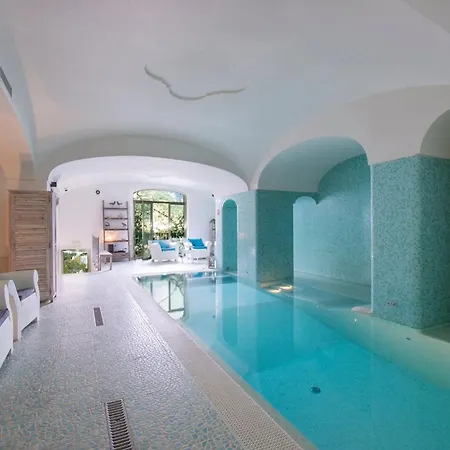 My Exclusive Italy - In With Luxury & Amazing View Vila